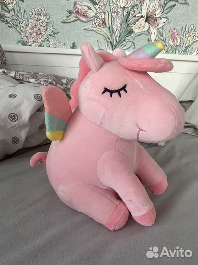 Плюшевая игрушка единорог