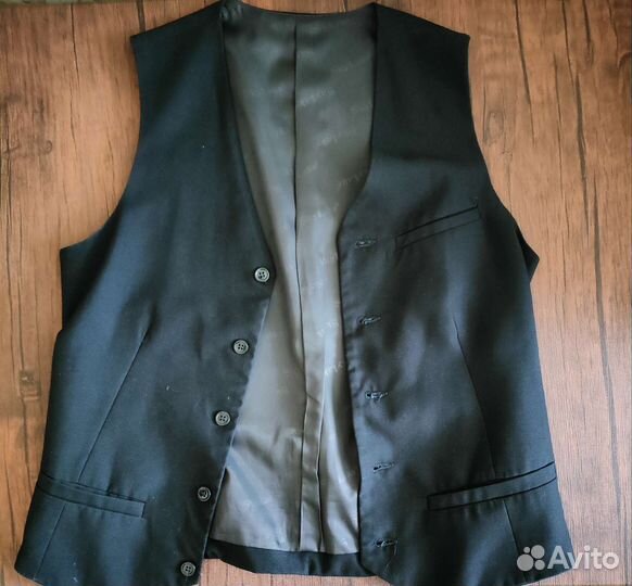 Школьная форма жилетка для мальчика и брюки