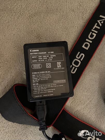 Canon EOS 550D Kit 18-55 mm