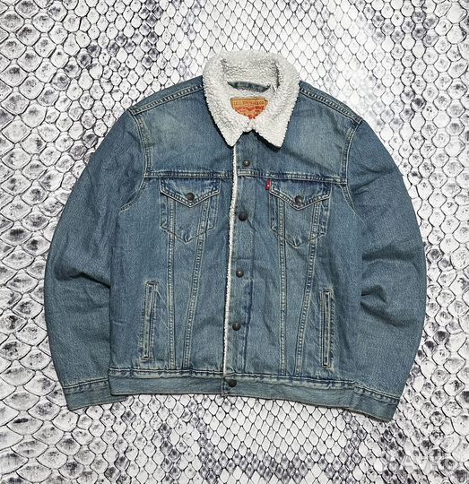 Levis Шерпа