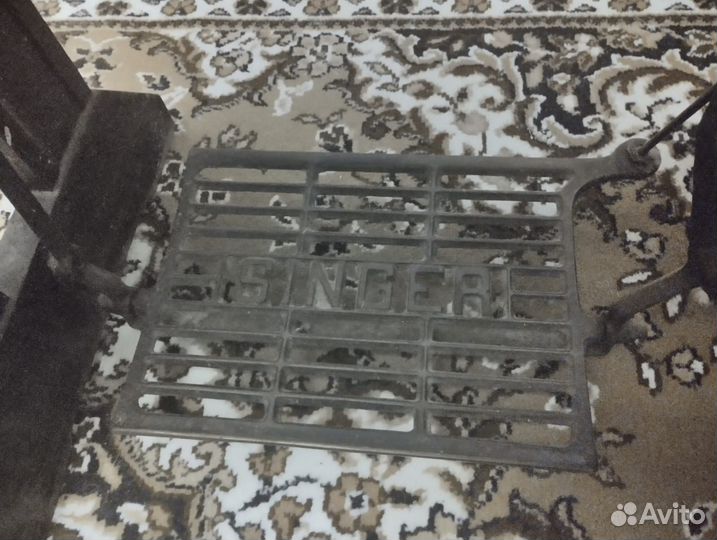 Швейная машинка singer трофейный