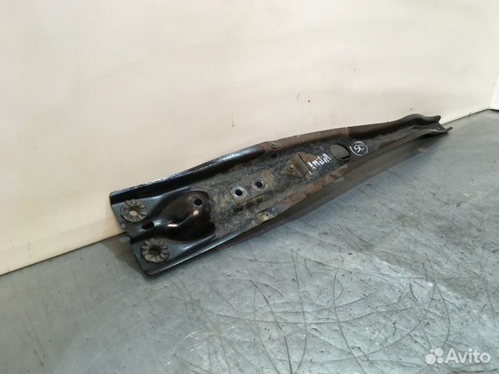 Балка подвески Mazda Familia седан BJ bhalp Z5DE