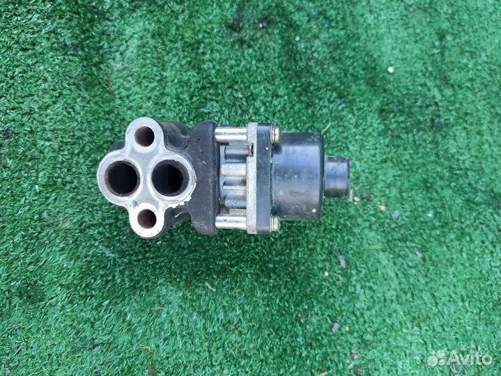 Клапан EGR Mitsubishi Grandis