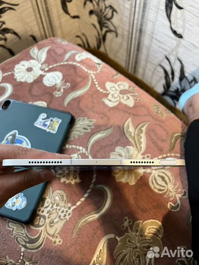 Планшет apple iPad air 2020 64gb