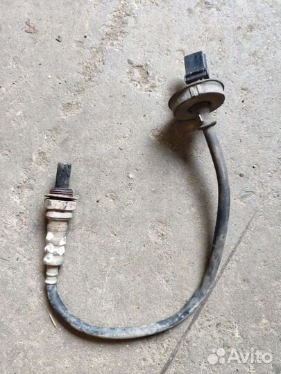 Mitsubishi lancer cedia лямдозонд 4G15