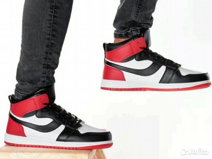 Кроссовки 43рр