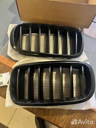 Ноздри решетки радиатора bmw x5 f15