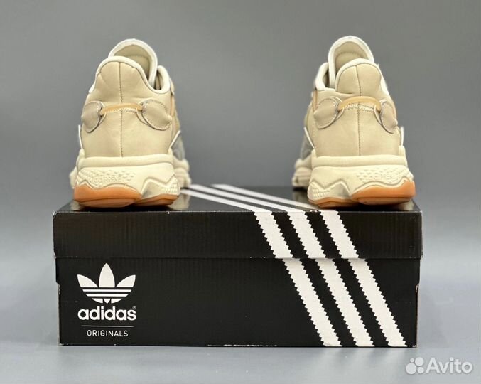 Кроссовки мужские adidas ozweego