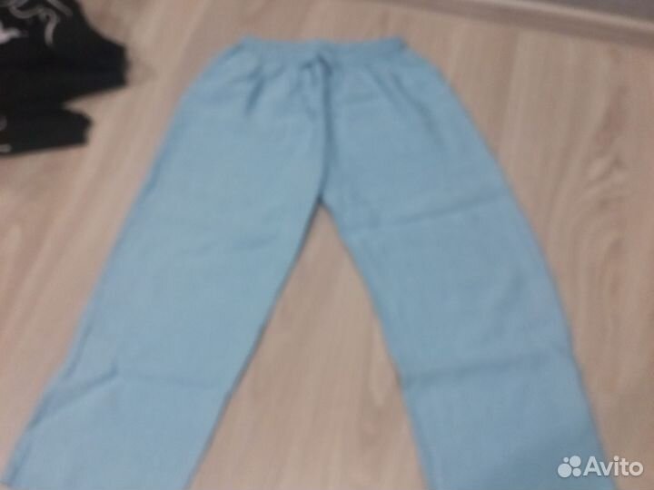 Широкие новые штаны женские