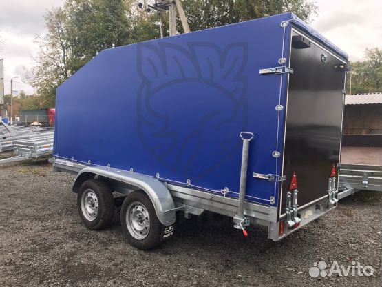 Прицеп 32.022 фургон с задним трапом для заезда