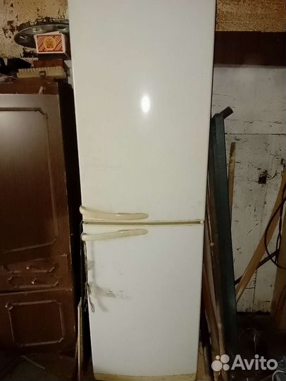 Холодильник бу