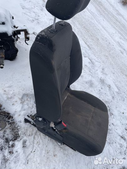 Сиденье переднее водительское Авео т250