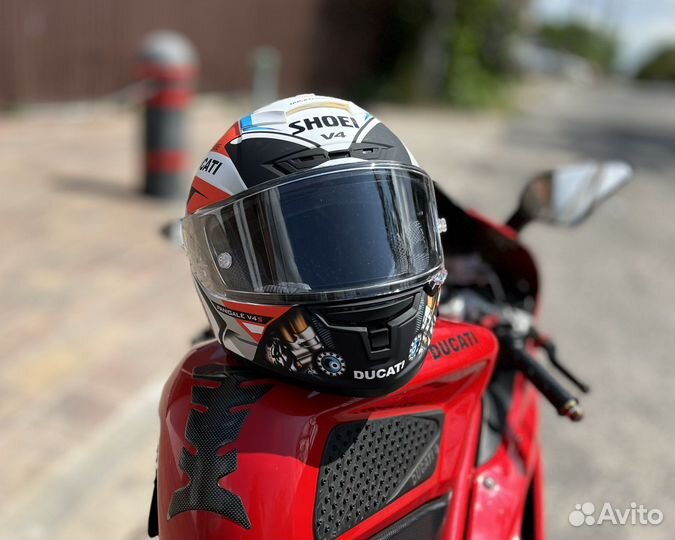 Шлем Shoei Ducati