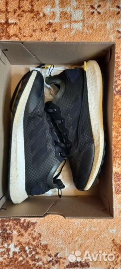 Кроссовки adidas оригинал