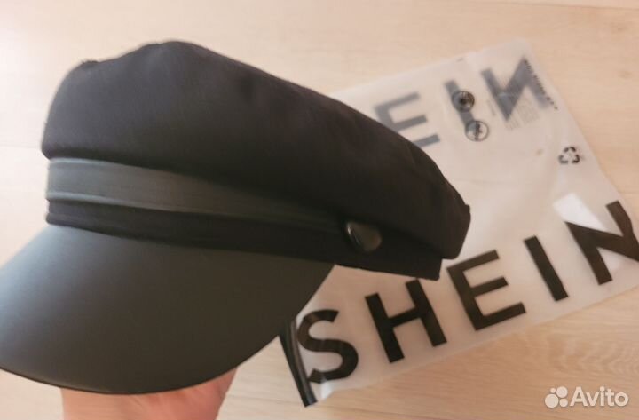 Женская кепка новая