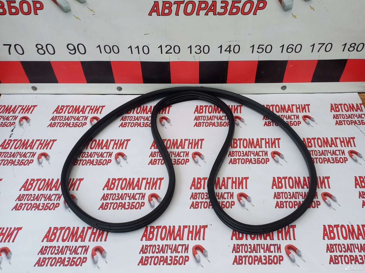 Уплотнитель двери задней правой Рено Аркана