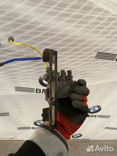 Блок клапанов пневмы BMW G11/G12