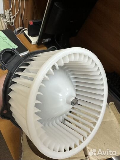 Мотор печки hyundai H1, Grand Starex 07