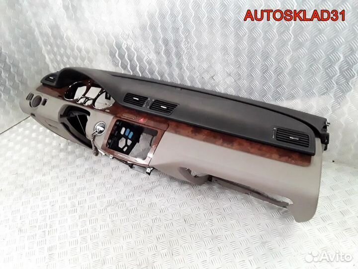 Панель приборная торпедо Volkswagen Passat B6
