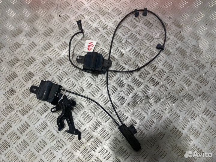 Замок капота Volvo V60 FW48