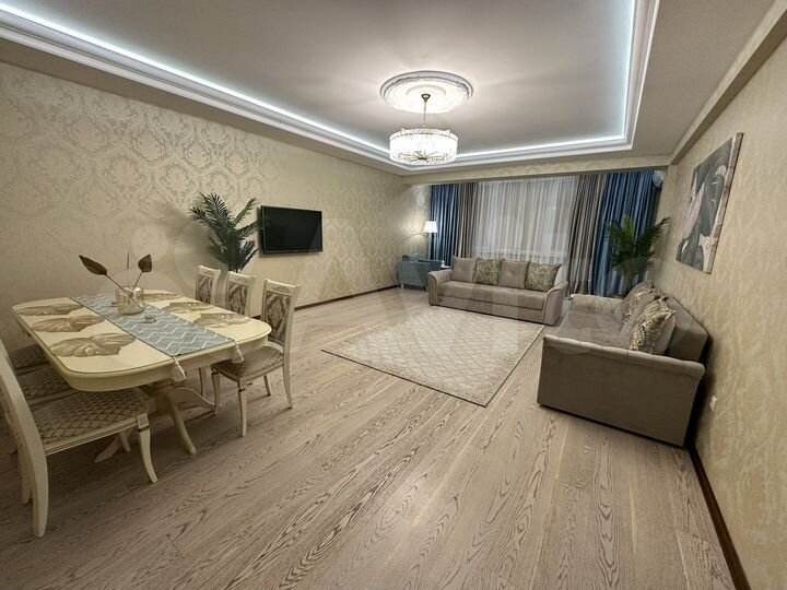 2-к. квартира, 98 м², 4/9 эт.