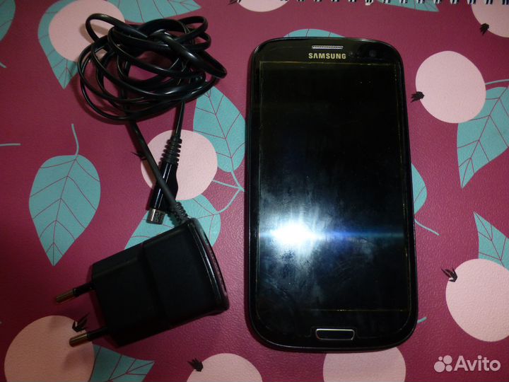 Samsung Galaxy S III GT-I9300, 16 ГБ