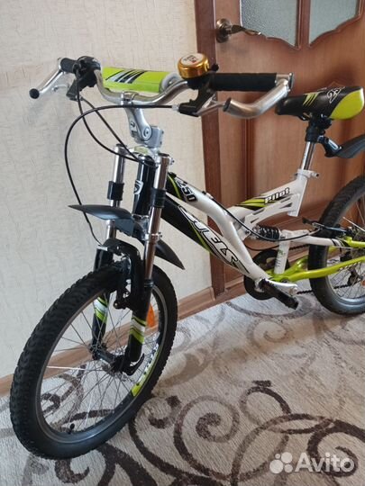 Велосипед Stels pilot 250, колеса 20