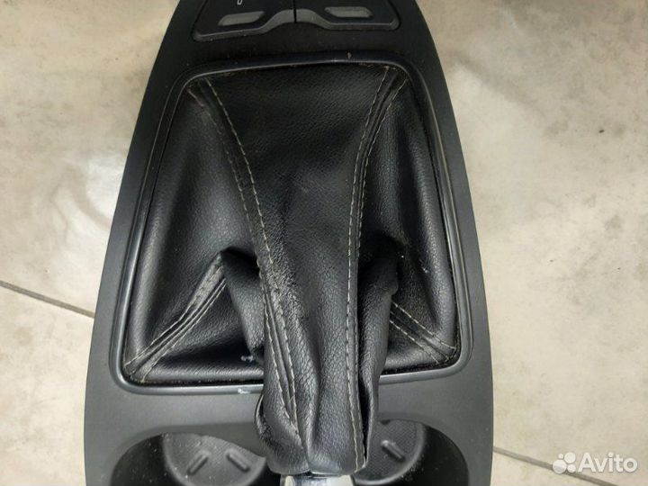 Чехол МКПП Лада Веста 21129 2017