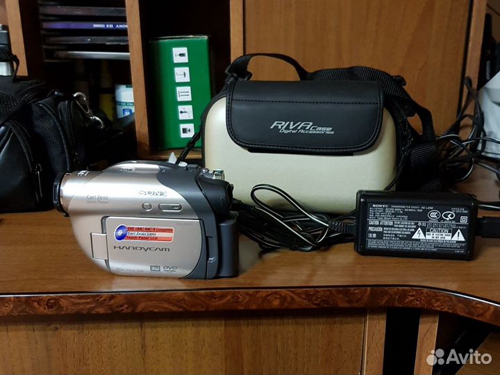 Видеокамера sony DCR-DVD105 Япония