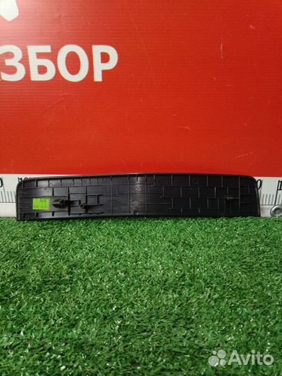 Накладка порога задняя левая Honda CR-V 3