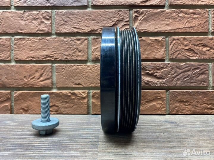 Шкив коленвала Audi Q7 4M 2015-2023 3.0 TDI cvmd