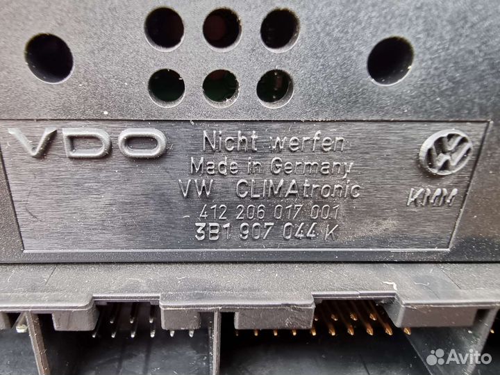 Блок управления климат-контролем VW Passat B5+GP