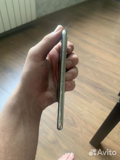 iPhone X, 256 ГБ