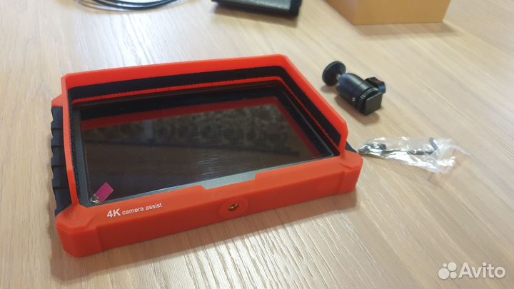 Монитор lilliput