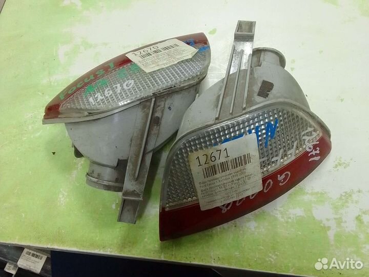 Фара противотуманная задняя левая Ford Focus I