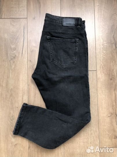 Джинсы Pull & Bear