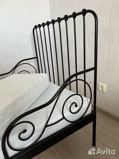 Раздвижная кровать IKEA