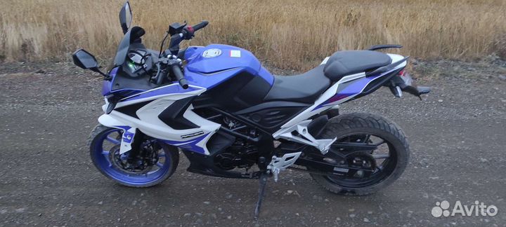 Продам Racer Storm 250