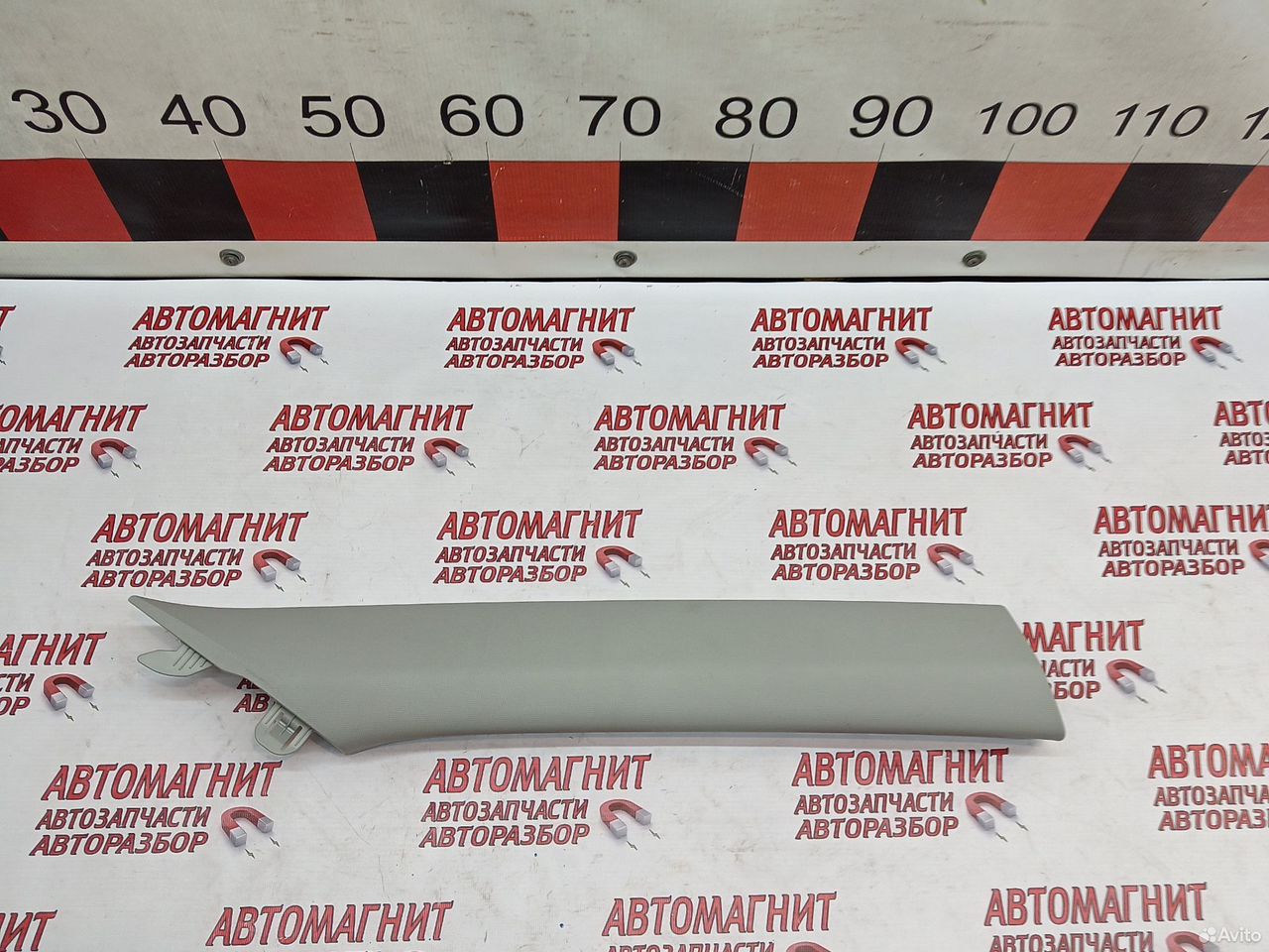 Обшивка стойки лобового стекла правая Киа Соул 3