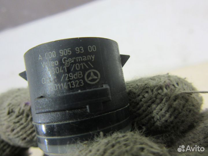 Датчик парктроника Mercedes Benz C117