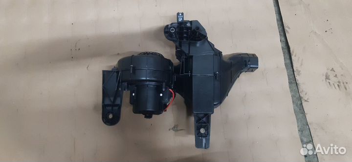 Volvo XC90 2015- печка салона в сборе 31449328