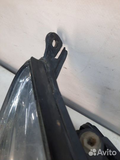 Фара передняя правая Ford Focus хэтчбэк 5 дв. 1.6
