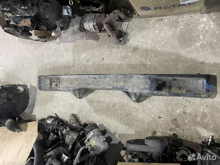 Усилитель заднего бампера land rover freelander 1