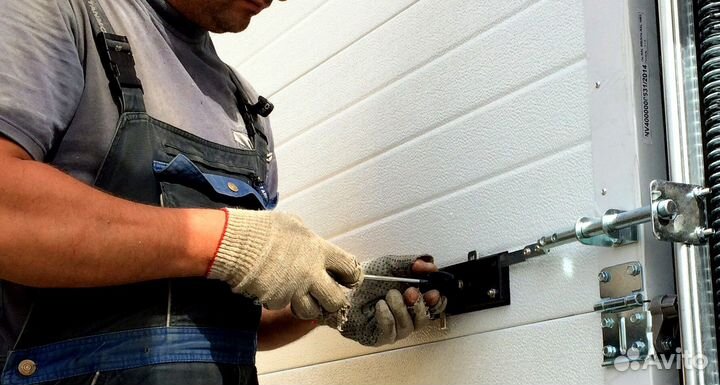 Ремонт автоматических ворот, рольставней