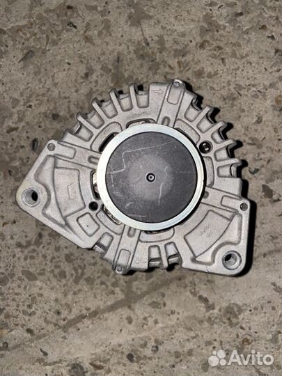 Генератор Mercedes C W205 63 AMG M177