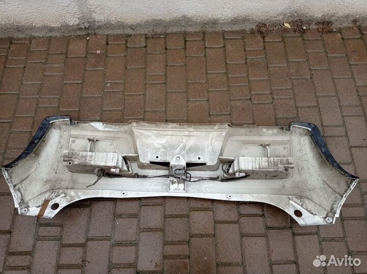 Задний бампер Suzuki Alto