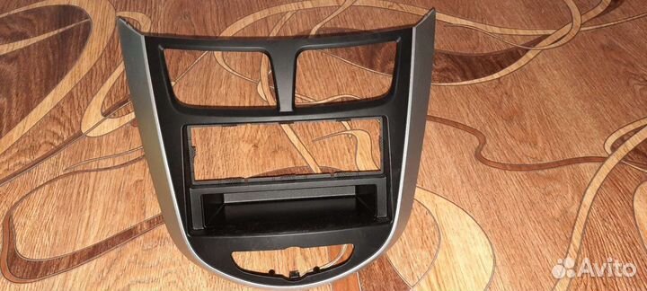 Продам рамку 1 дин солярис