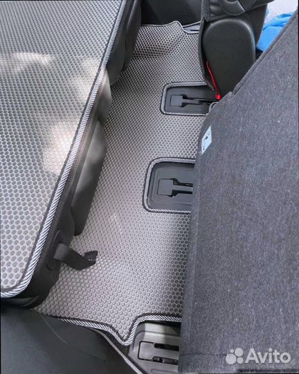 Автоковрики в салон