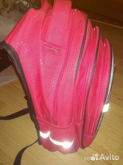 Школьный рюкзак