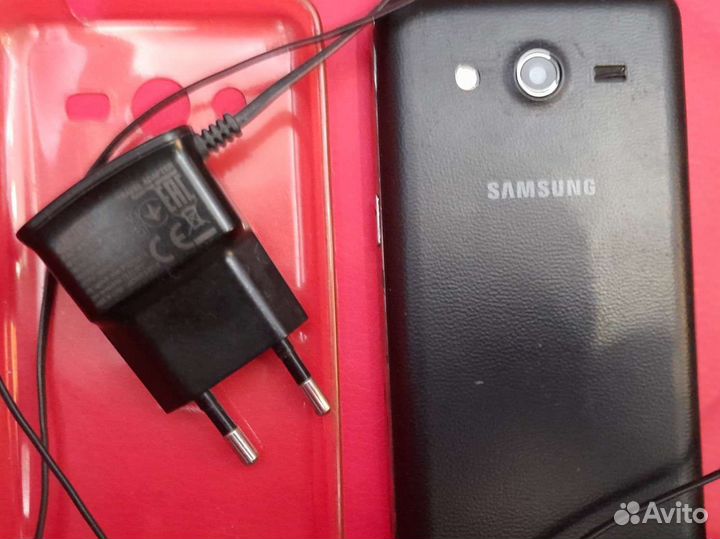 Телефон Samsung